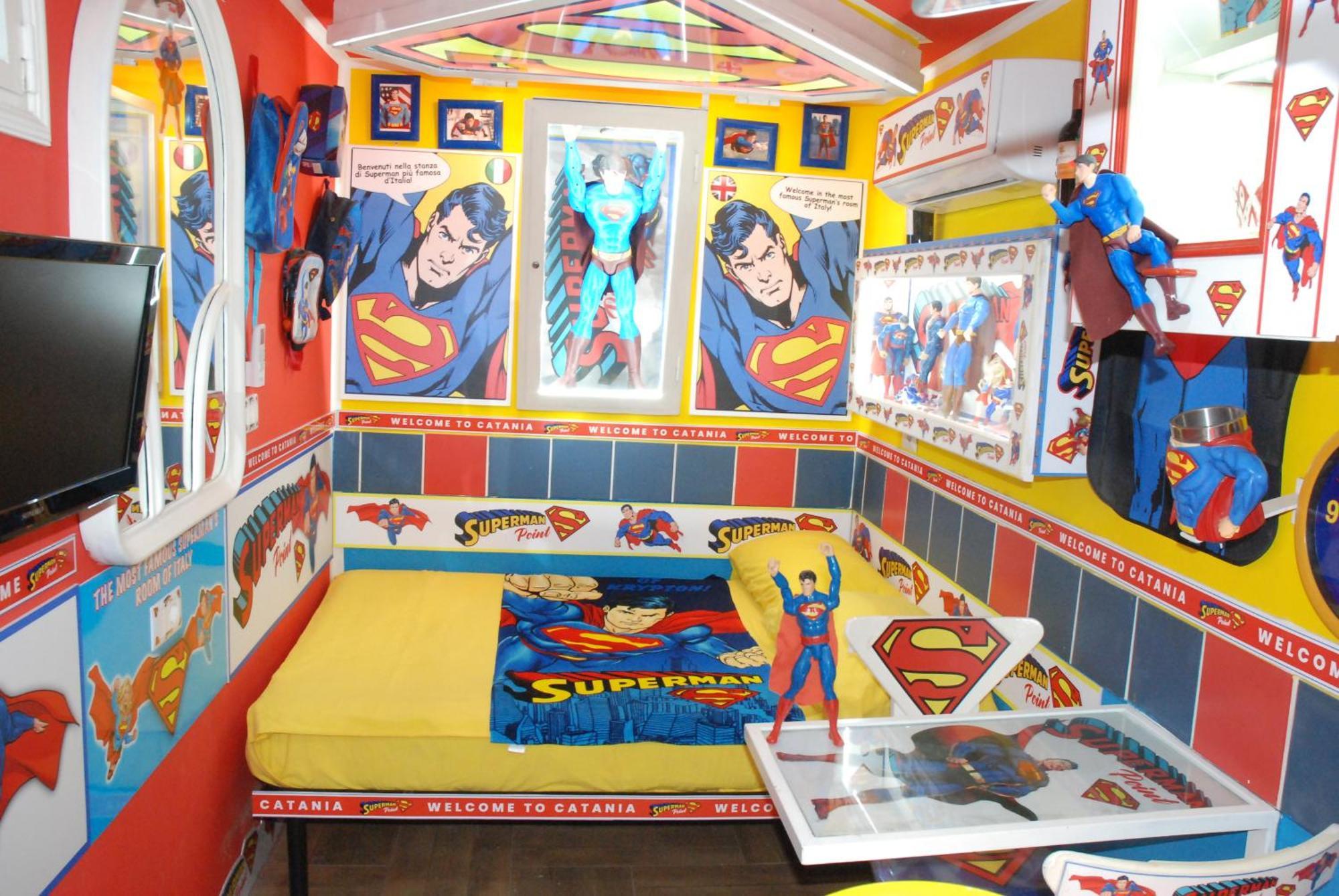 Apartment Superman Point Airport