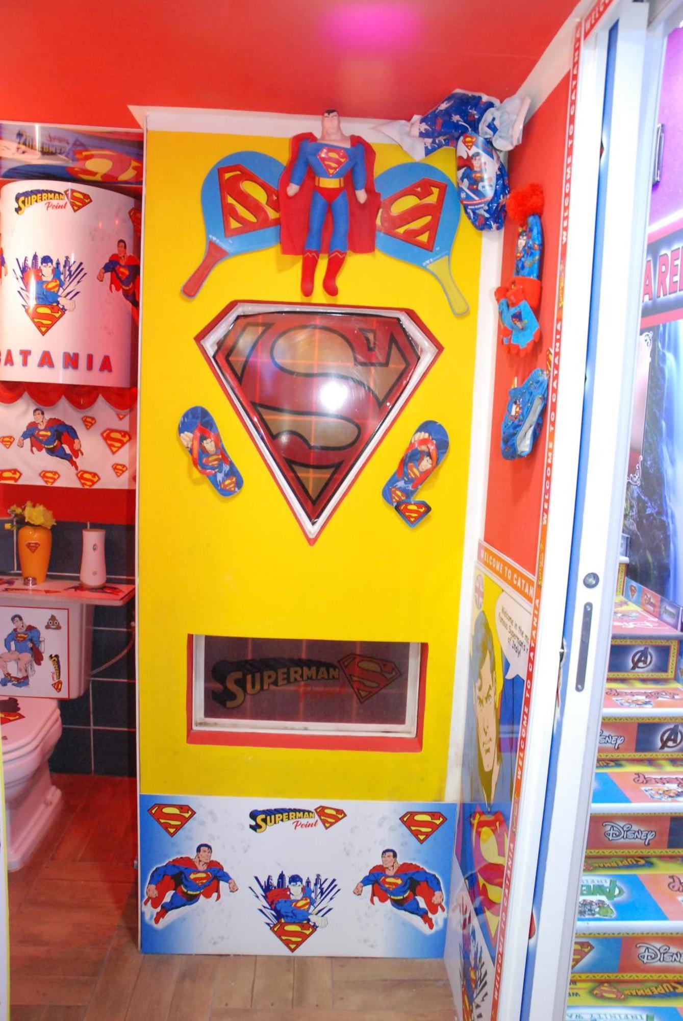 Apartment Superman Point Airport